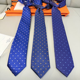 Hermès All-Over Heart Jacquard Silk Tie-6558  